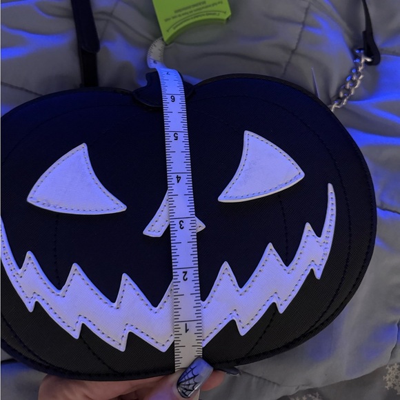 Mad Engine Halloween Purse Jack O' Lantern Pumpkin Glow in the Dark 🎃🎃 - Picture 8 of 9